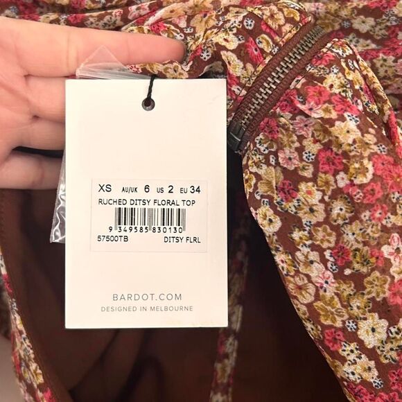 Bardot Revolve Ruched Ditsy Floral Cottagecore Crop Top (XS, NWT) - Picture 6 of 6